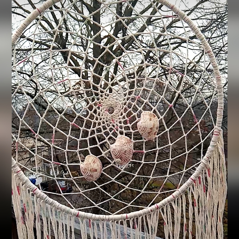 Cida's - Handmade Dreamcatcher! - Picture 4 of 12